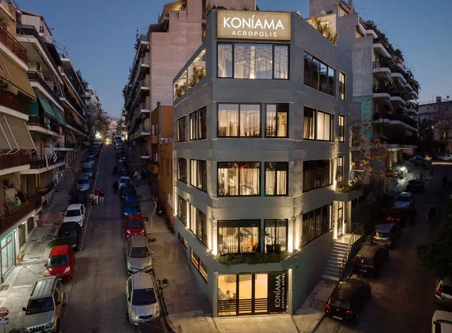 Koniama Acropolis Hotel