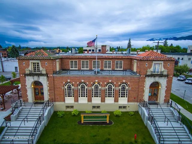 MickDuff's Brewing Co. - Pub (Restaurant)
