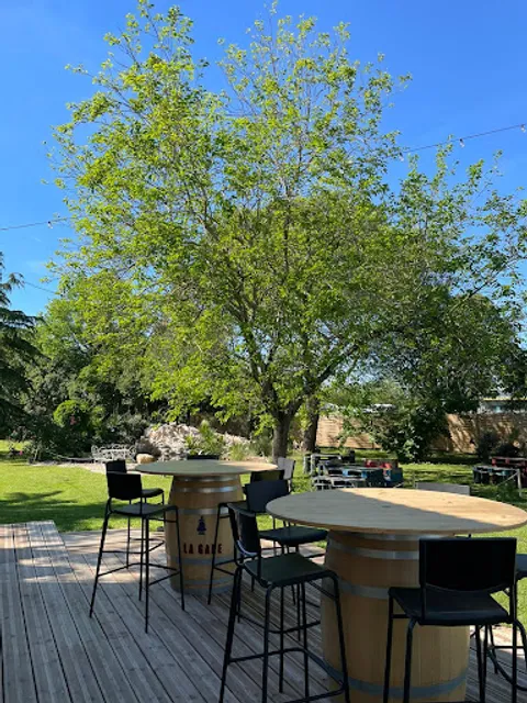 La Gare de la Magdelaine - Bistrot & Guinguette