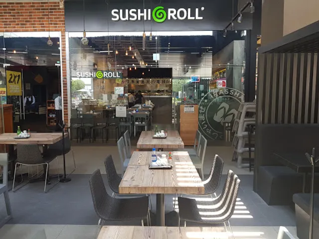 Sushi Roll Paseo Constituyentes