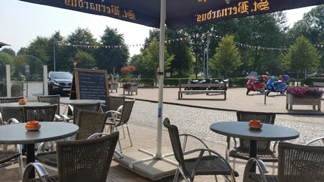 kroeg en vakantiehuis 't Peenhof