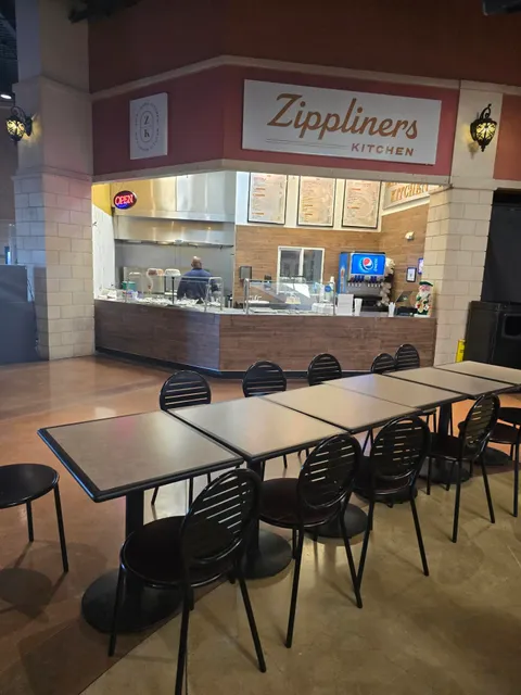 Zippliners Kitchen