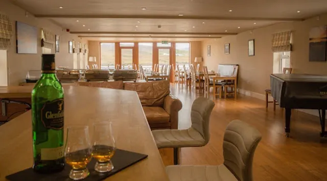 Redwood House restaurant