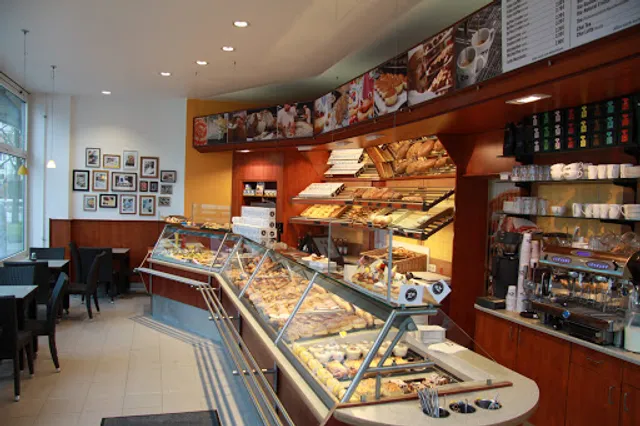 Vinzenz Zöttl Bäckerei-Konditorei GmbH & Co. KG