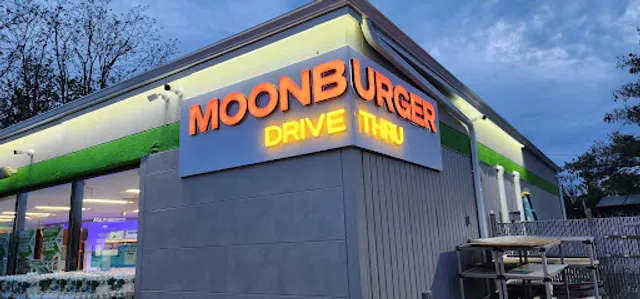Moonburger