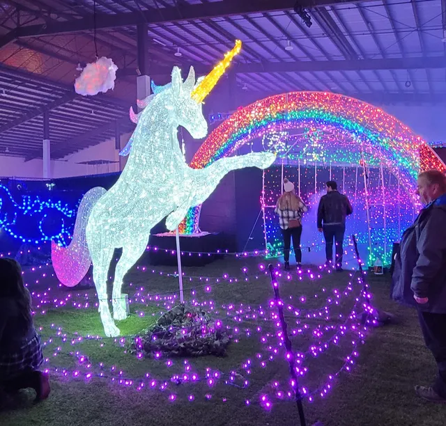 Coastal Christmas Del Mar