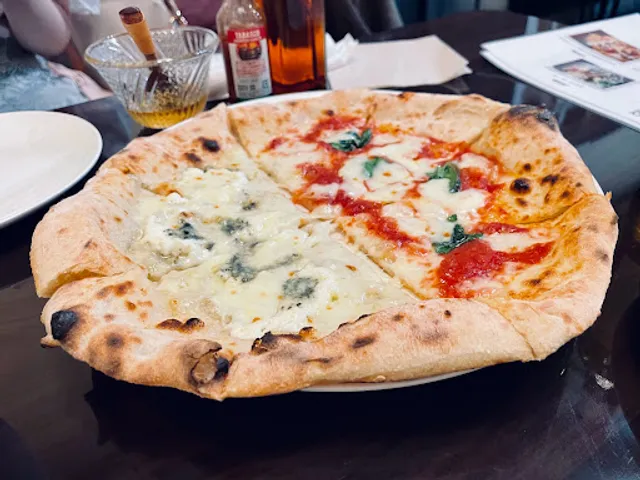 Pizza Bar NAPOLI【ピザバーナポリ】