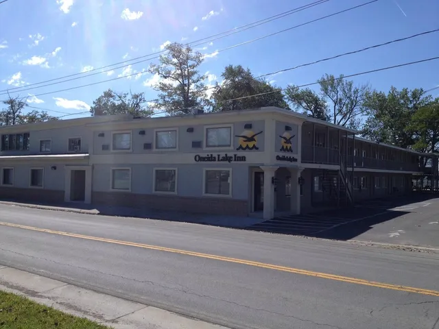 Oneida Lake Inn