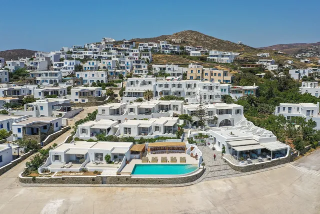 Cavos Hotel & Suites