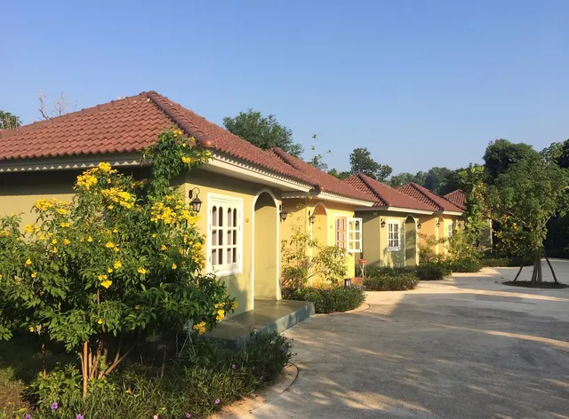 Wang Pla Villa Resort