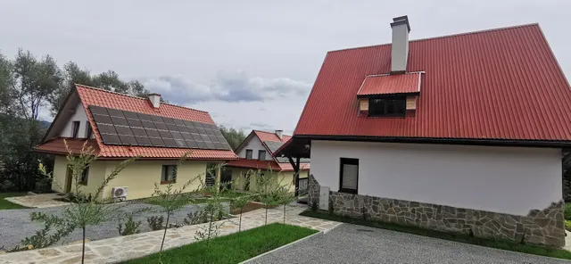 Domki Bobelina w Strzebowiskach k/Wetliny