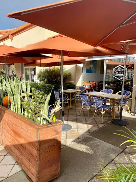 Nature Forward Socal Bistro