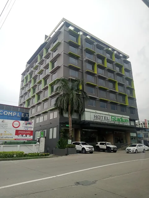 Hotel Stadium Yangon
