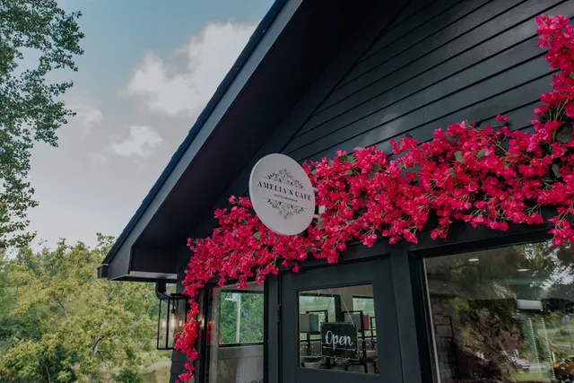 Amelia's Cafe & Gifts