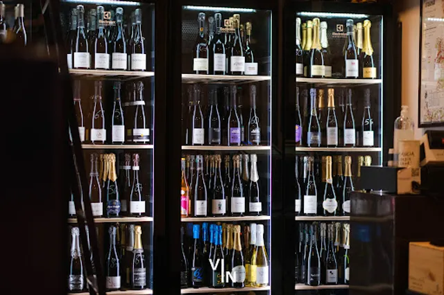 Vinothèque