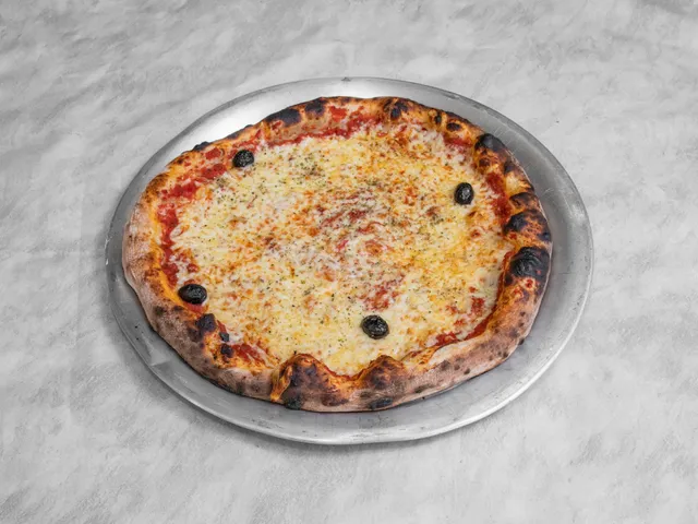 Piz’zia Nico Eoures camion pizza