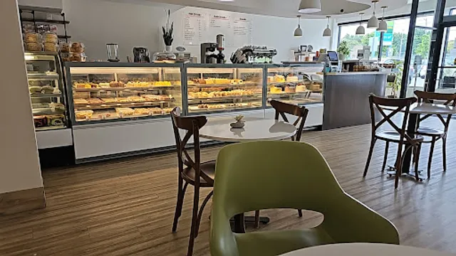 Shirini Sara Pastry House