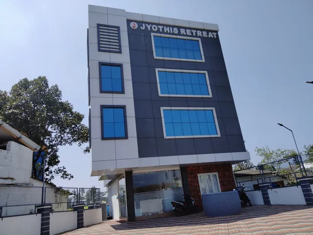 HOTEL JYOTHIS RETREAT