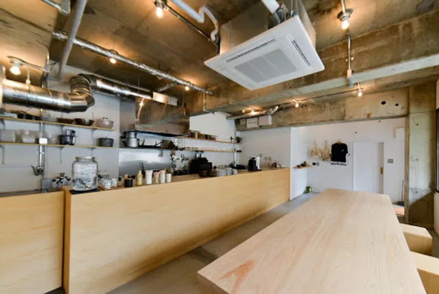 Plant-based cafe NICE