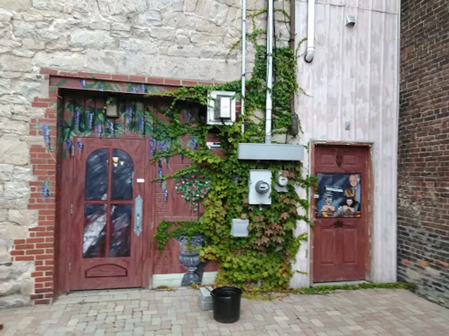 Center Street Smoke House