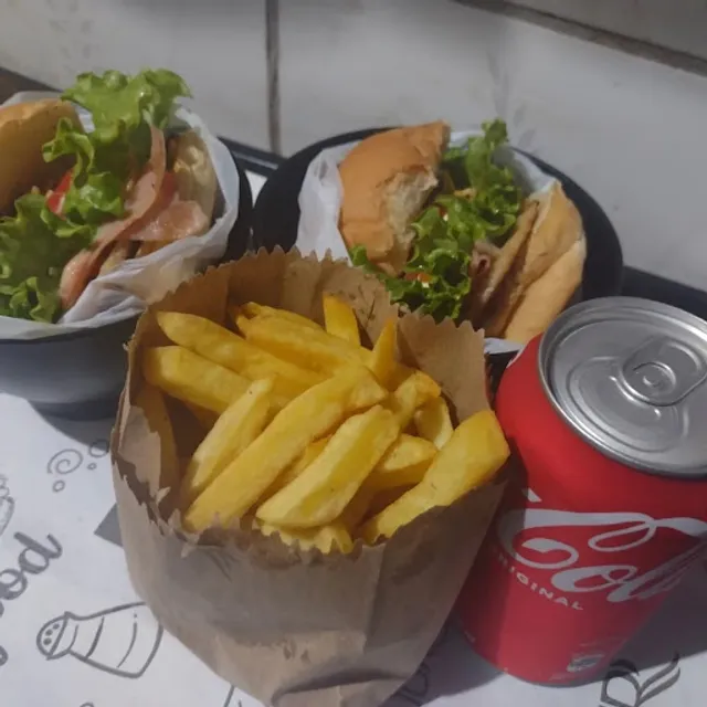 Maná Frango e Carne Assada