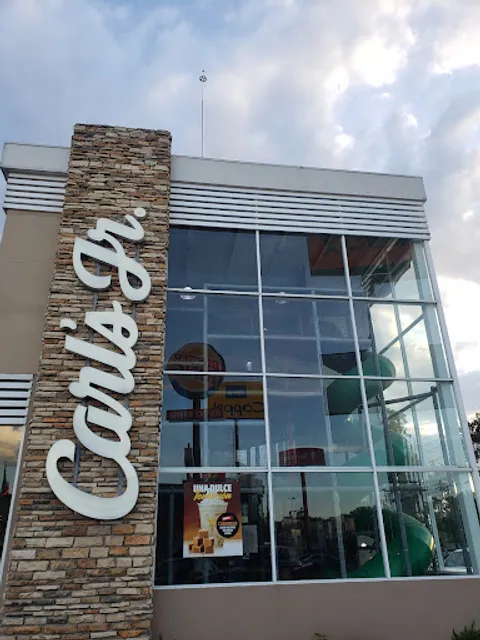 Carl's Jr. Tula de Allende