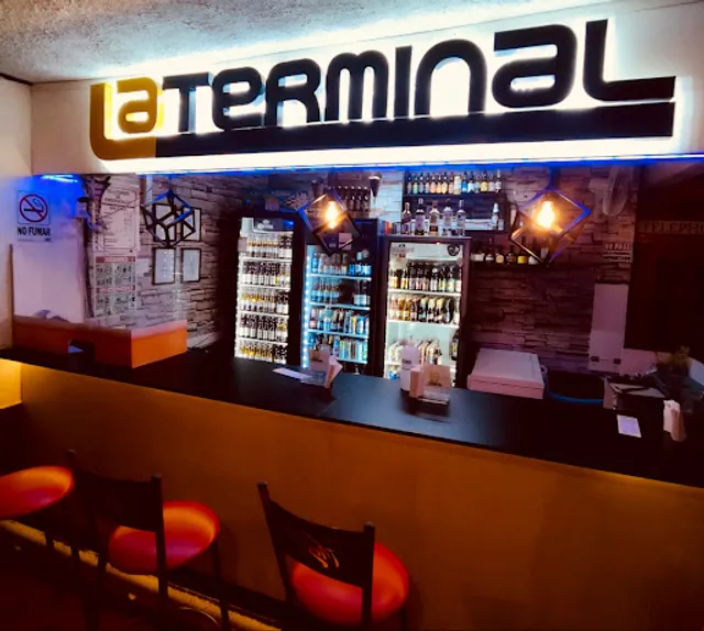 La Terminal. Bar & Food