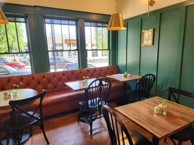 Hen Mother Cookhouse - Alpharetta