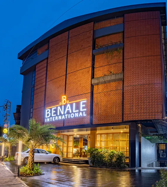Hotel Benale International