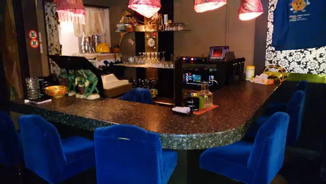 ラウンジ マドンナ