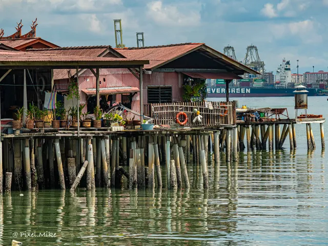 Street Art - Folklore by the Sea Mural