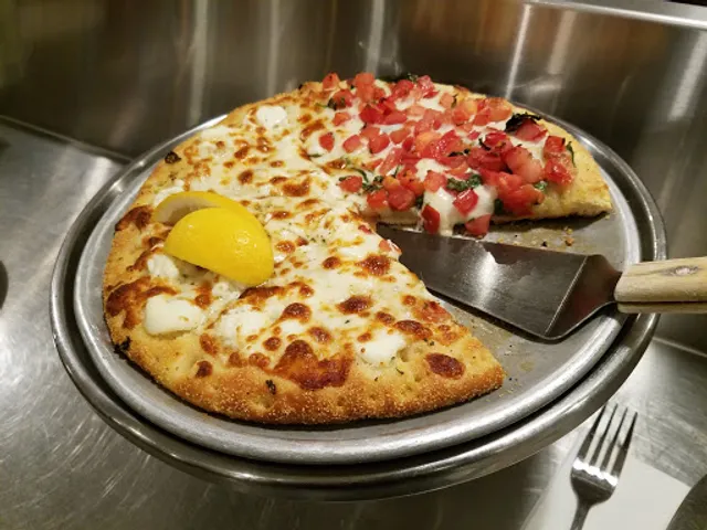 Zachary's Chicago Pizza