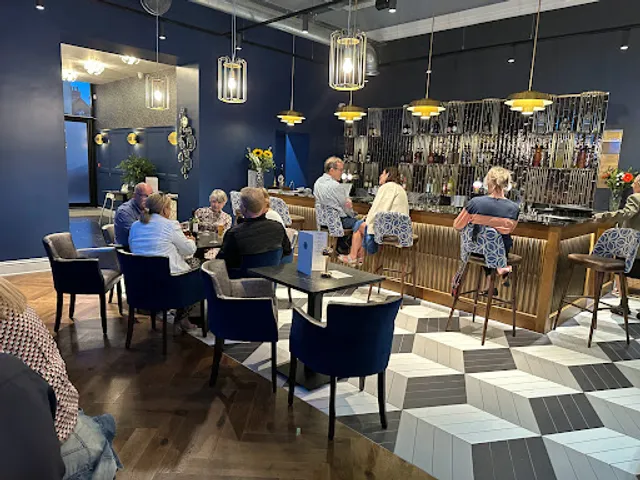 1858 Bar & Restaurant