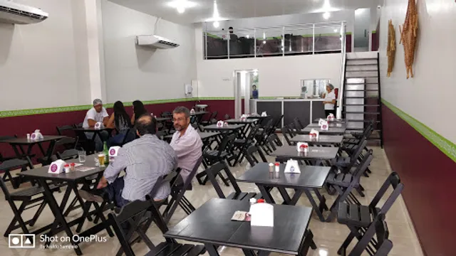 PARAUARA - Açaí e Restaurante