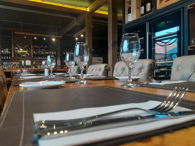 Cisne Negro Bistró Bar