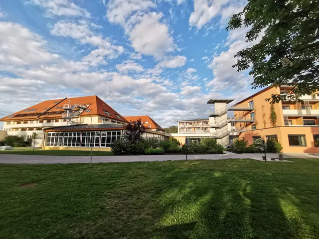 Kurhotel Bad Pirawarth GmbH & Co KG