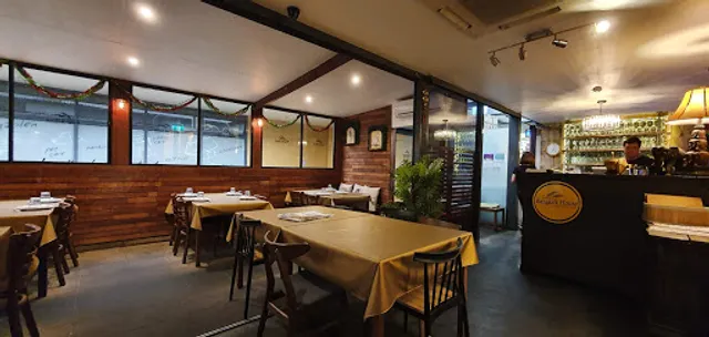 Bangkok House Home & Garden Thai Restaurant