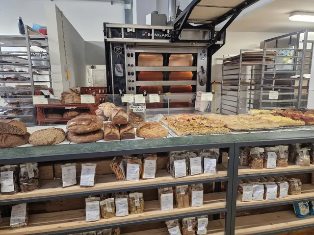 LePolveri - panificio diurno -