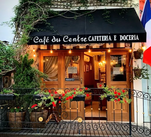 Cafe Du Centre Cafeteria and Doceria