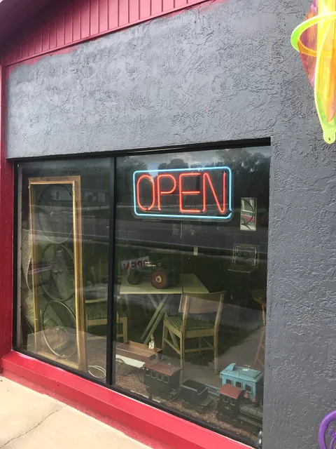 Orange City Resale Furniture & Home Decor