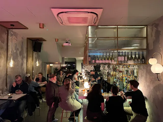 ONE75 - Cocktail Bar and Cicchetti