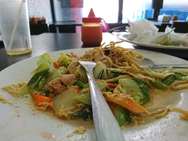 Warung Makan Dahsyat - Wanea Plaza