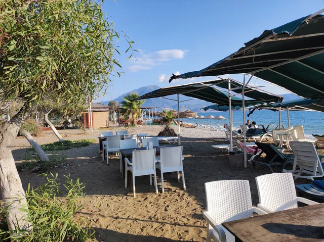 Mekan Cafe Restaurant