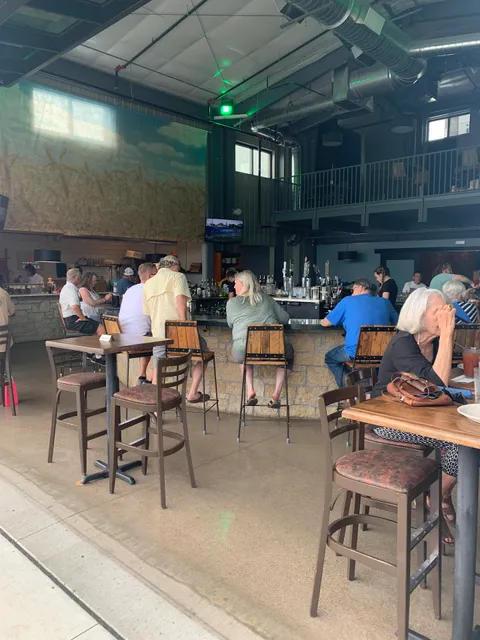 45th Parallel Distillery