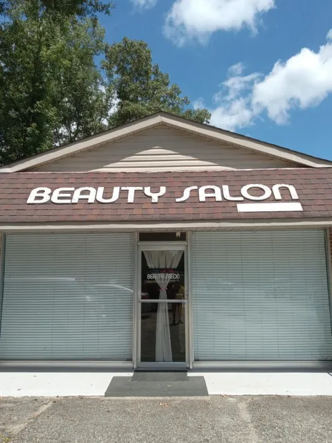 Look In the Mirror Beauty Sln