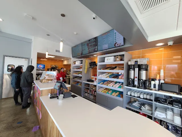 Dandee Donut Factory