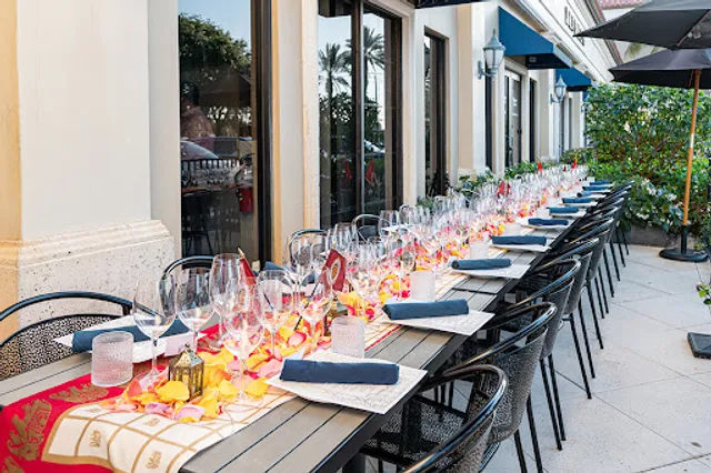 Stage Kitchen & Bar PGA