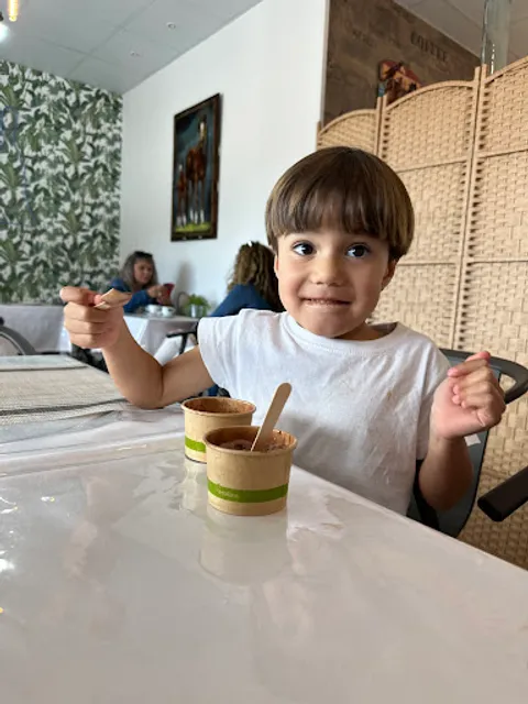 La Canaria Restaurant