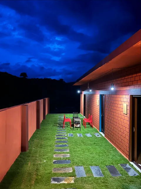 H2cottage ( happy hours )