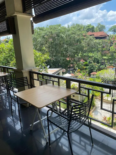 EPS The Ubud Cafe & Eatery